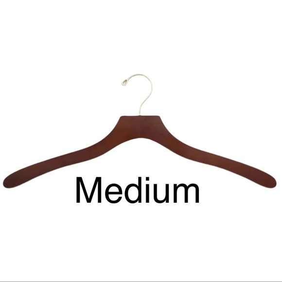 Size Medium clothes - Picture 1 of 1